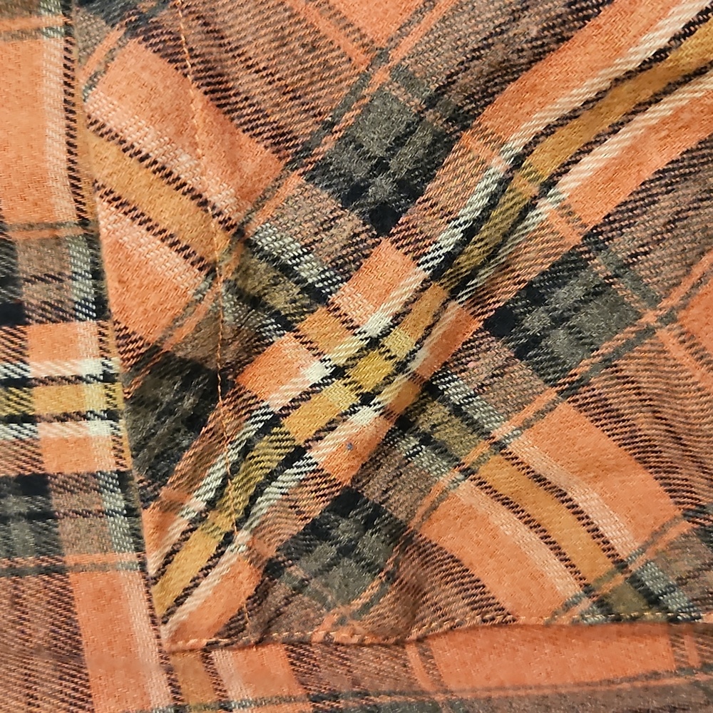 Pink Flannel - Picture 3 of 4